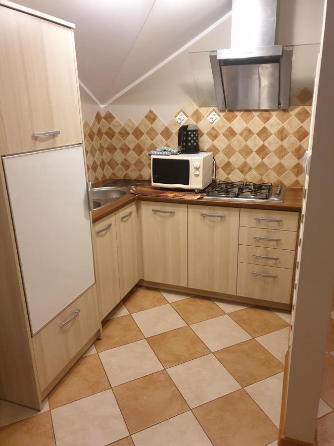 Aris Pokoje Goscinne Wojnicz Bagian luar foto
